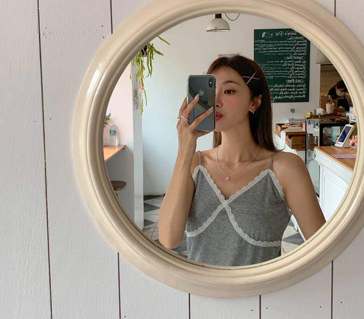 Pure 蕾丝贴身系带背心