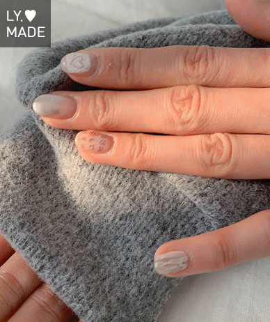 Pocky外刷V字运动衫