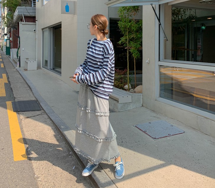 沙龙白色连衣裙