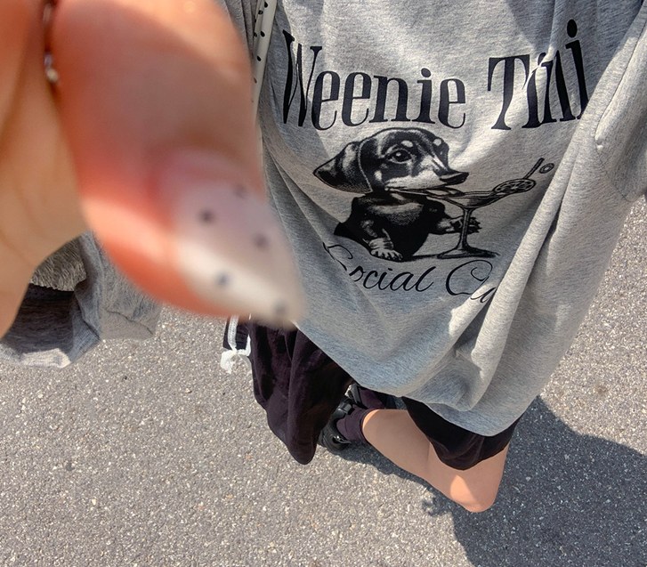 小狗印花开衩