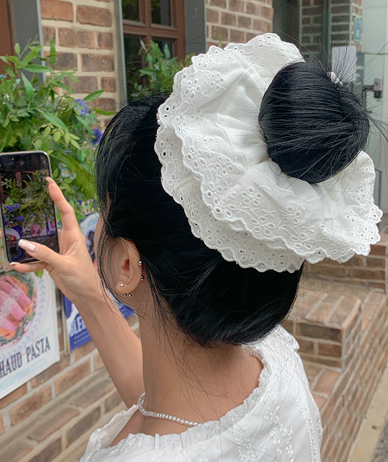 Jane Seal 花朵发带
