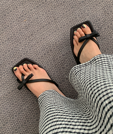 Juni 蝴蝶结拖鞋