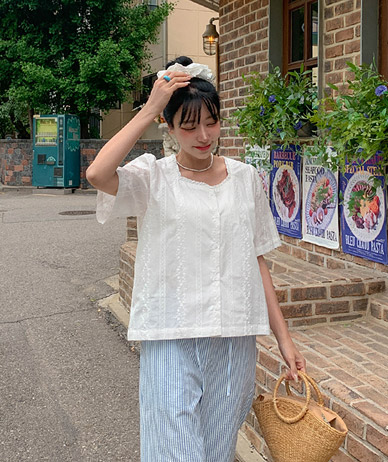 Heini 印花蕾丝短袖女装