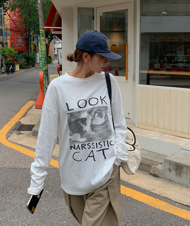 Lookcat Nayeom长袖T恤