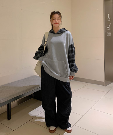 [男女通用] Aden Gucci 彩色颜料长款连帽衫