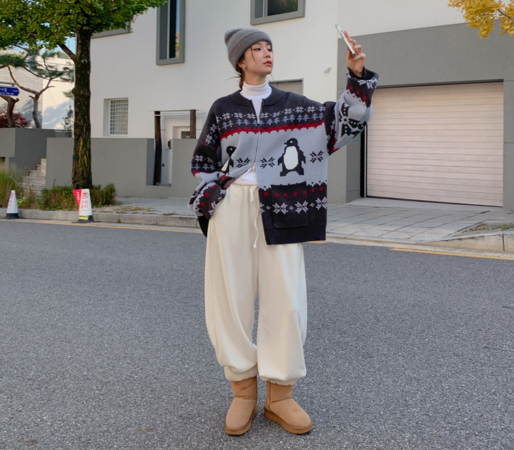 超赞的抓绒外层,精致的版型,褶裥设计,松木饰边阔腿裤