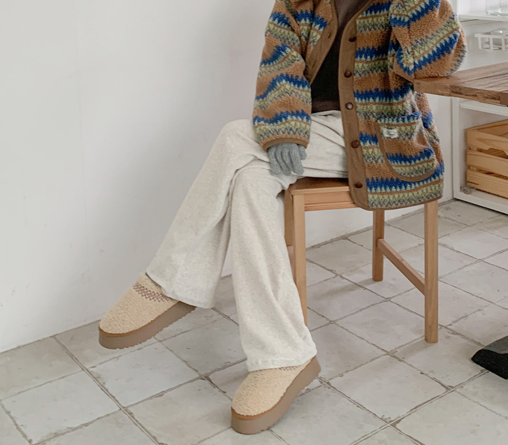 挂坠贴身 丝绒宽幅训练裤