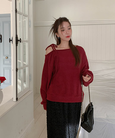 柔丝露肩外里长袖T恤衫