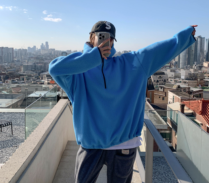 燕麦色抓绒半拉链帽T恤