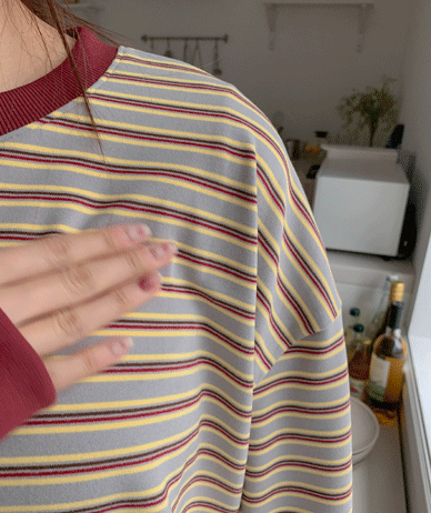 Vero Dangara 配套蜜桃色长袖T恤