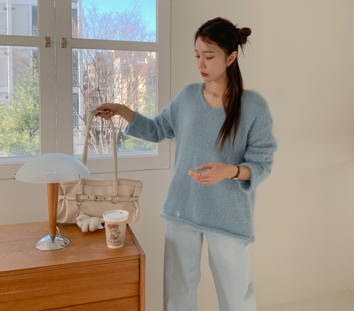 Mako Pine Needle V 型卷针织衫