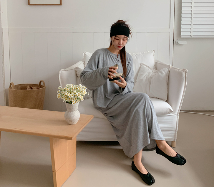 Kai 纽扣开衩长腿装