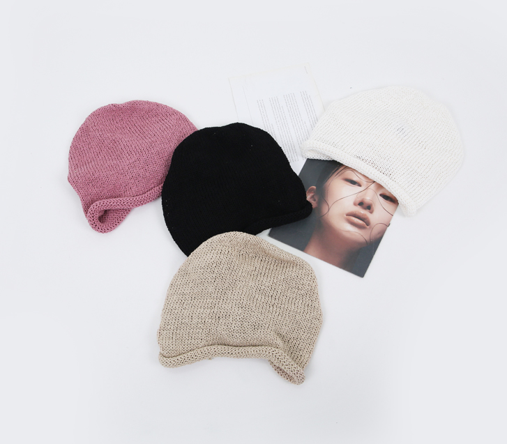 Peko 褶皱毛线帽