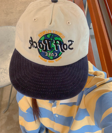 丝绸刺绣棒球帽