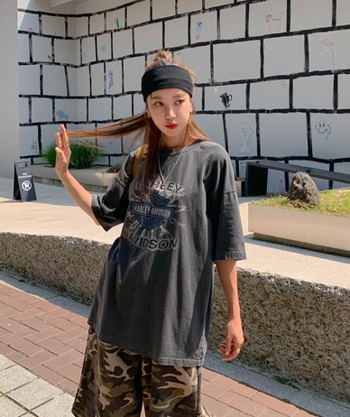 [男女通用] Harley Nayeom 颜料短袖T恤