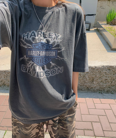 [男女通用] Harley Nayeom 颜料短袖T恤