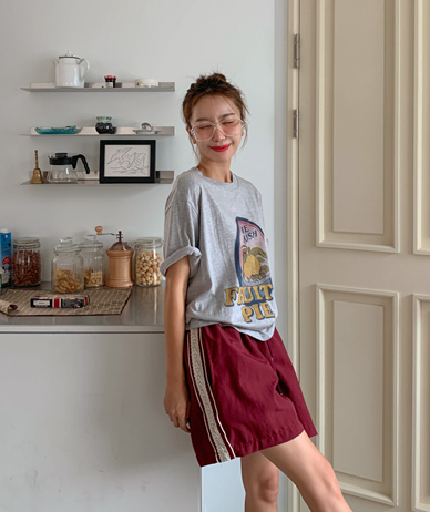 Sana Russell 尼龙菠萝短裤