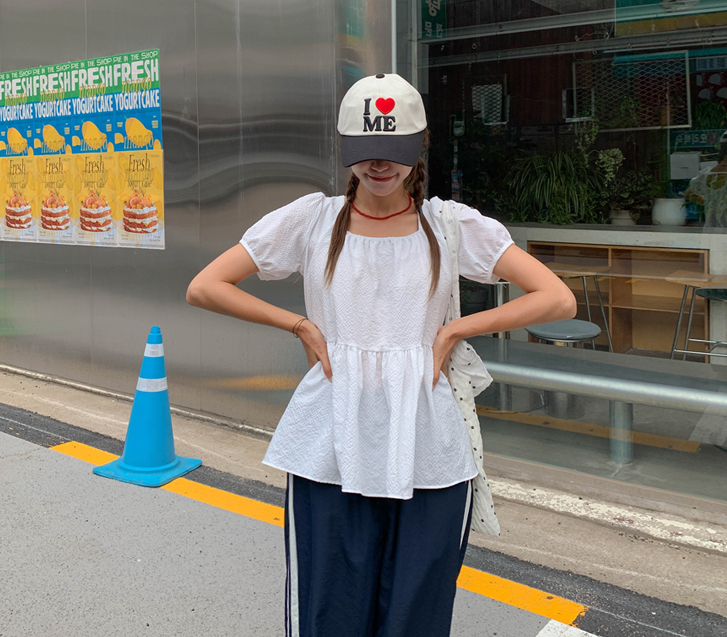 Moa Embo 泡泡纱褶皱短袖女式连衣裙