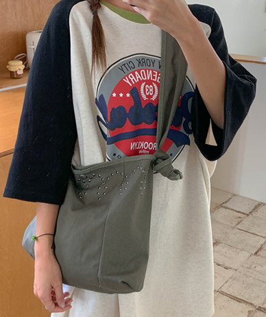 Stay Fits 单肩包