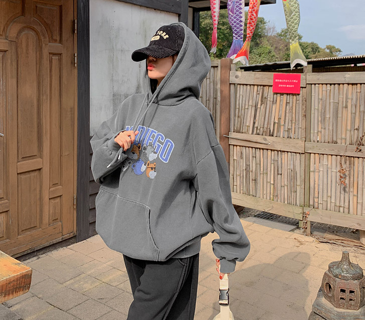 【男女通用】森迪熊颜料宽蘑菇帽T恤