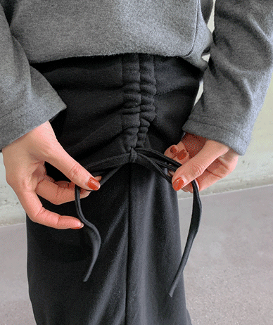 李子色褶皱双排扣长裙