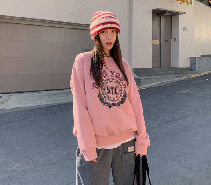 纽约市 Nayeon 加绒运动衫