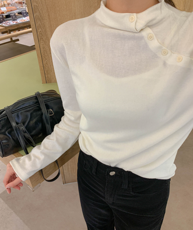 方领纽扣外层抓绒长袖T恤