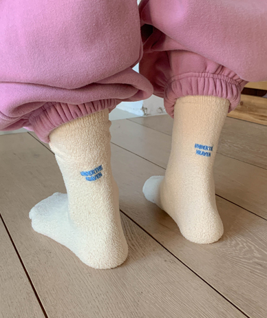 甜蜂蜜刺绣超细纤维袜