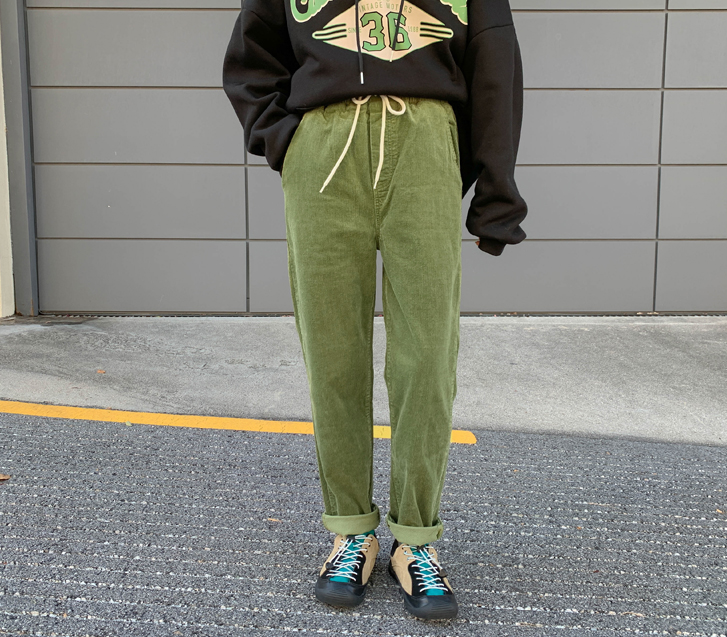 佩里灯芯绒菠萝半宽松裤