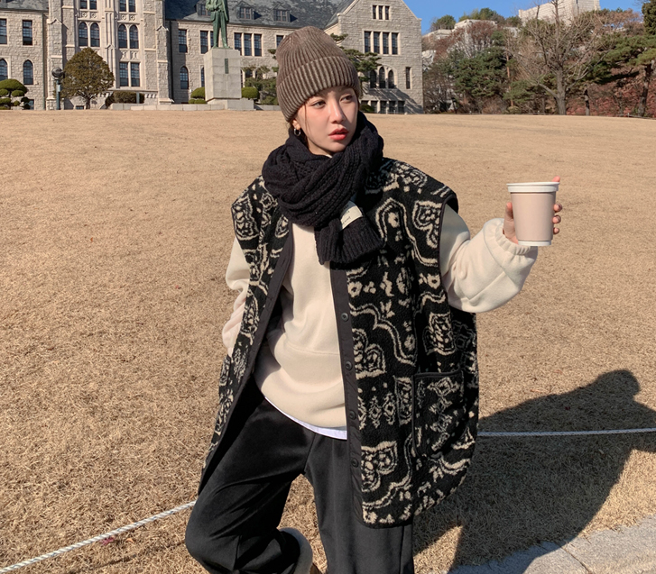 Uni diagram 翻滚羊毛棉外套 马铠