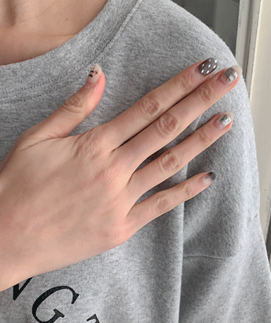 假日染色桃色抓绒短袖T恤