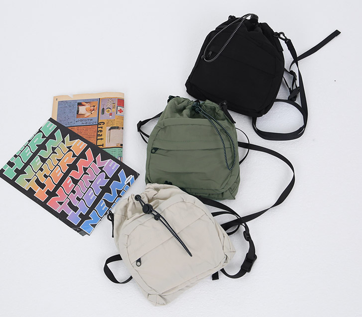 褶皱口袋迷你包