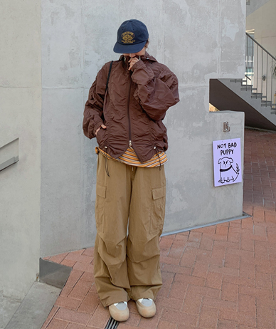 [男女通用] Kimi 褶皱尼龙防风夹克