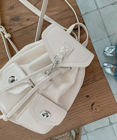 波特皮革双肩包/双肩包