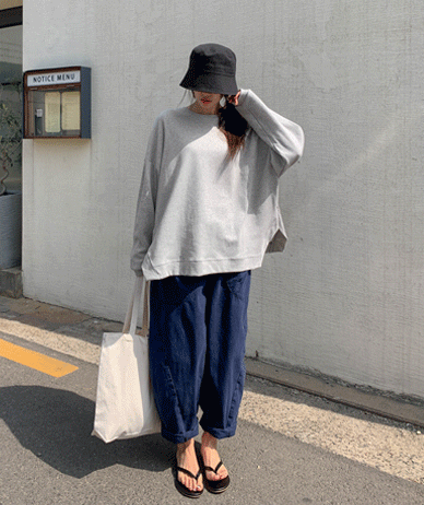 pony bulge 开衩运动衫