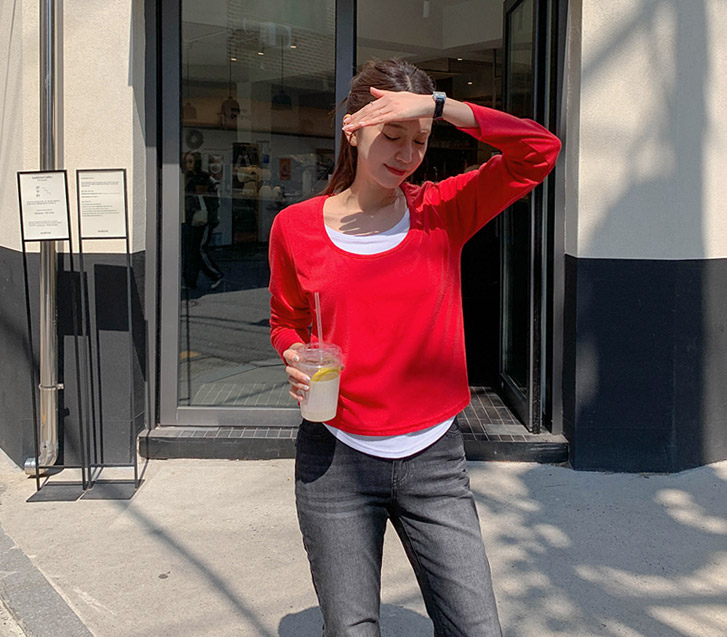 Mari 部门 U 领强力长袖 T 恤