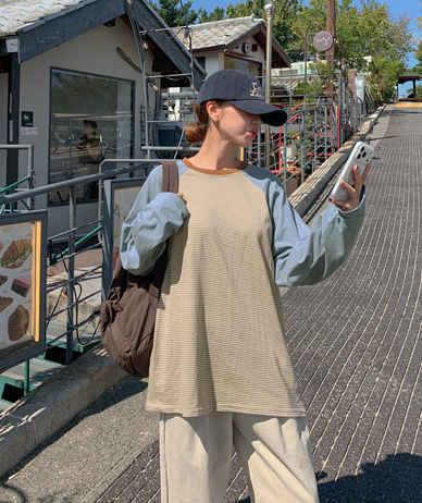 花生色条纹长袖衬衫